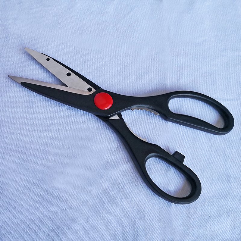 Kitchen scissors