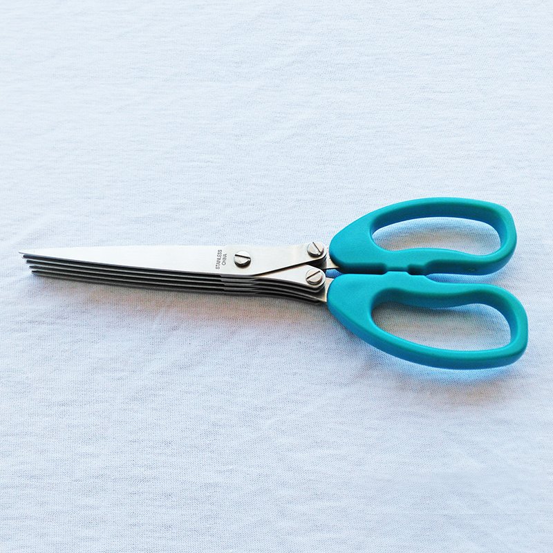 5-blade scissors
