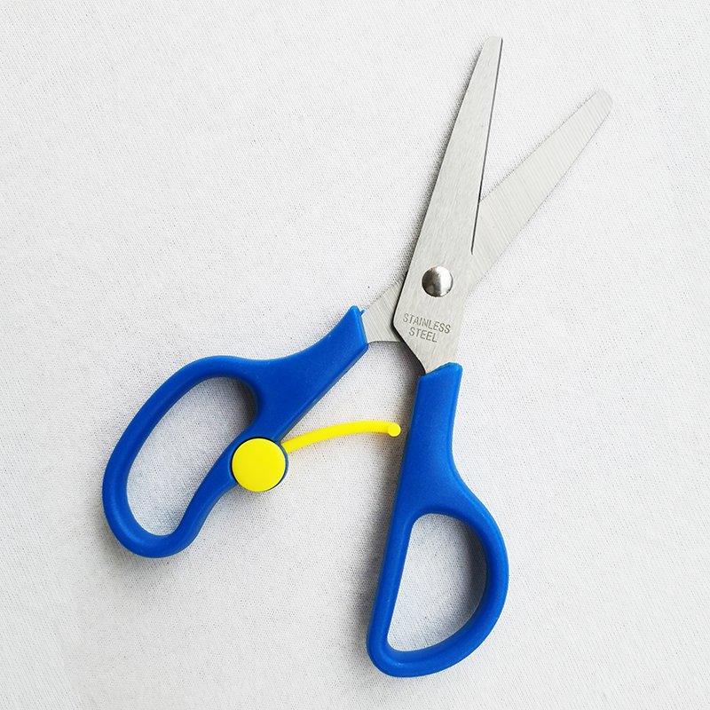 Scissors for paper handicraft
