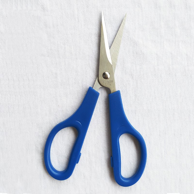 Model No. 628550T Product’s name Small Sewing Scissors for thread trimming Place of Origin Yangjiang China Manufacturer Foreverfine Scissors Manufacturing Limited Size 5½” Scissor blades material Stainless steel Scissor blades thickness 3.0mm Scissor blades surface polishing Satin finishing Handle material Plastic (PP) Handle color Blue or customized Scissor blades type Straight Scissor blades tip Sharpened Style Left and Right-handed scissors Foldable No Assembly With real screw Function Cutting, Shearing Application Clothing & Garment factory, Sewing factory, Embroidery, Office,Designer,Home & Household, DIY, Promotional Logo Support custom Purchaser's LOGO,or Our private label Basic packaging PVC bag each product Customized Packaging Color paper cards, Blister, Color inner box, and so on. (We can help to design packaging patterns for clients) Details 5.5-inch small sewing scissors, the blades are made of stainless steel with a thickness of 1.5mm; satin polished, plastic handle is suitable for both left and right hands, and rivet assembly. The top of the scissor blade is pointed, and the scissors can cut, pick, and poke, suitable for trimming and removing thread ends in clothing or embroidery factories, the hard and sharp blade tip likes an awl, it is also a good pointed tool in the office or home. The customer logo can be printed on the scissors or handle, suitable for wholesaler, distributor, and retailer of clothing manufacturing tools and office supplies to purchase. Sale method B2B Custom Bulk Wholesale - OEM / ODM (No retail sales) Sourcing advantage Direct supply from factory MOQ 5040 PCS Sample time Around a week Lead-time Around 50 days Trade terms EXW, FOB, CFR, CIF Major shipping ports Shenzhen, Guangzhou, Ningbo Payment terms T/T with deposit or L/C with deposit or other