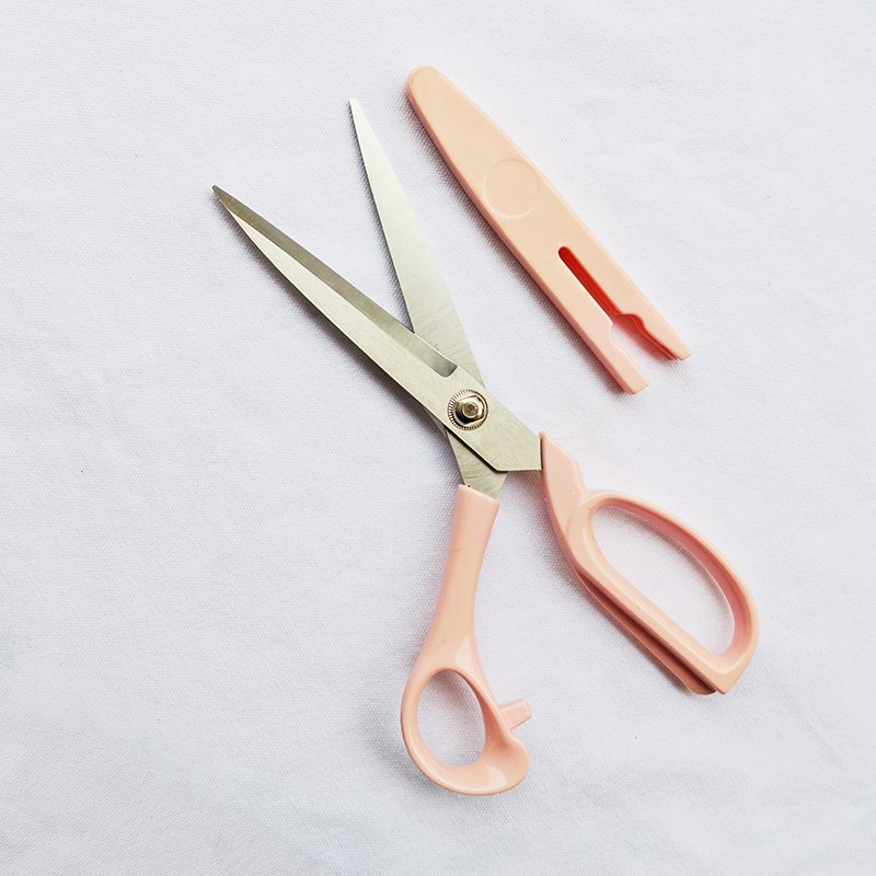 Scissors with Sheath-R708900