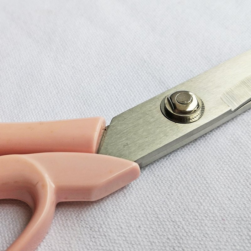 Scissors with Sheath-R708900