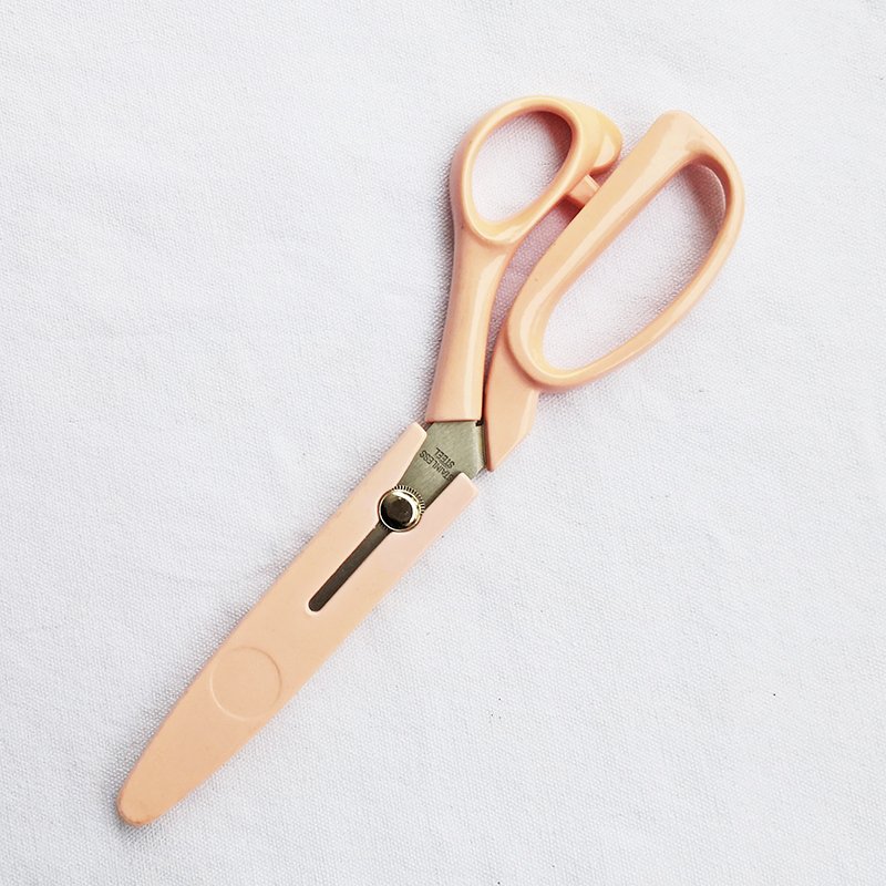 Dressmaker Scissors with Sheath