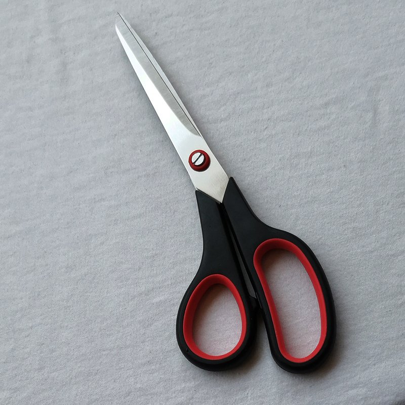 Tpr handle office scissors