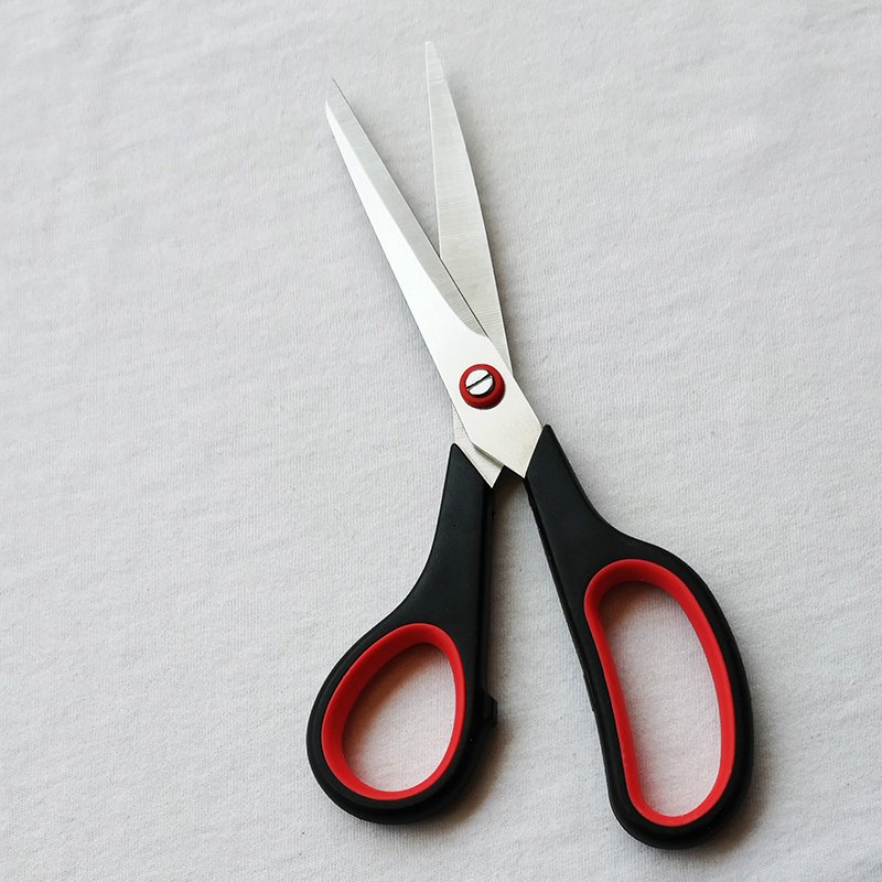 Tpr handle office scissors
