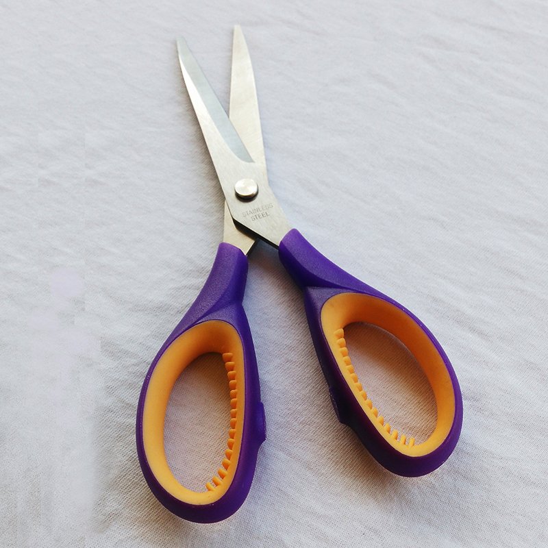 Purple stationery scissors-Y808800