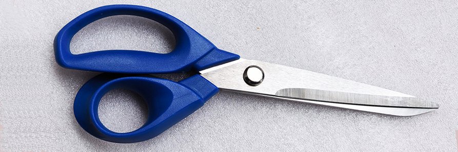 Fully smooth blade stainless steel scissors