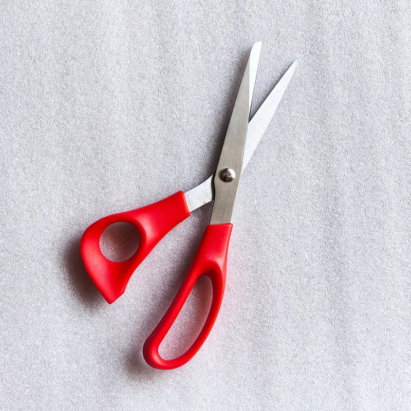 Stainless steel clothing scissors