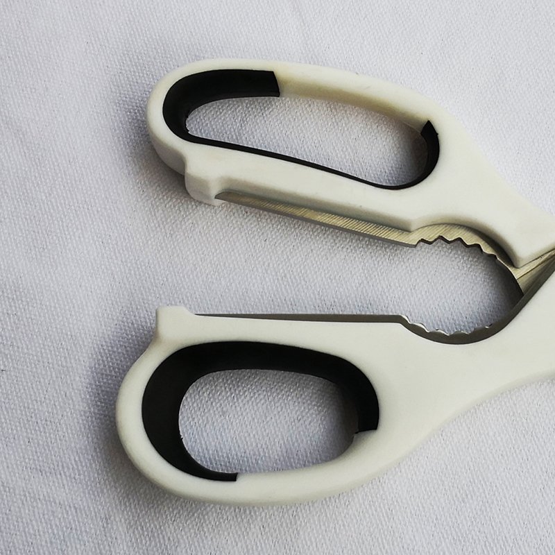TPR grip kitchen scissors