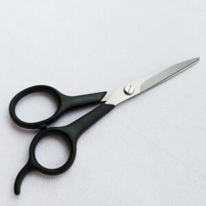 Plastic handle beauty scissors