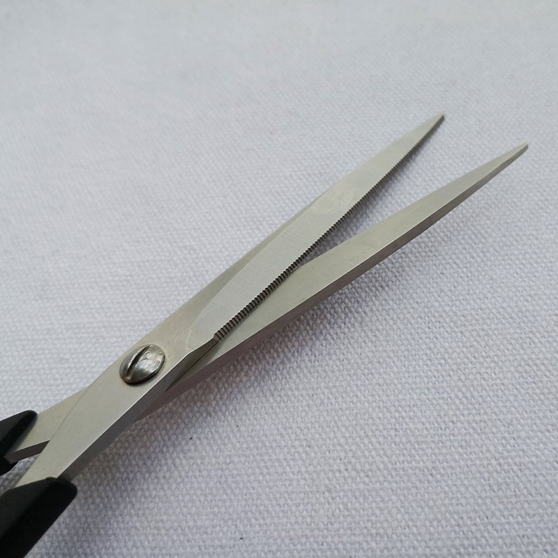 Plastic handle hair scissors
